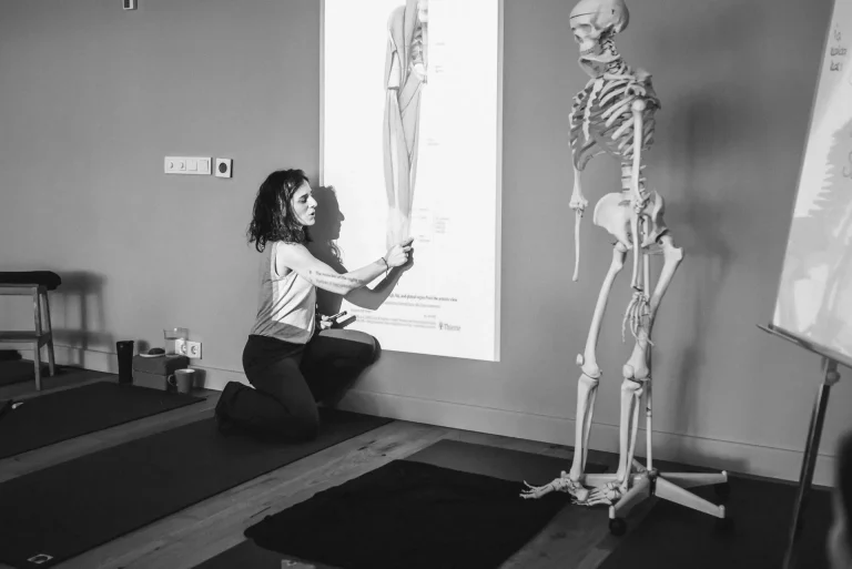 Bas Yoga Enstitüsü Dersler